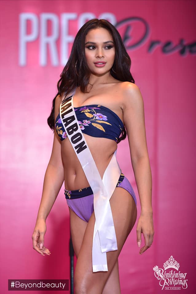 candidatas a binibining pilipinas 2019 em swimsuit (durante press conference). A8avd65y
